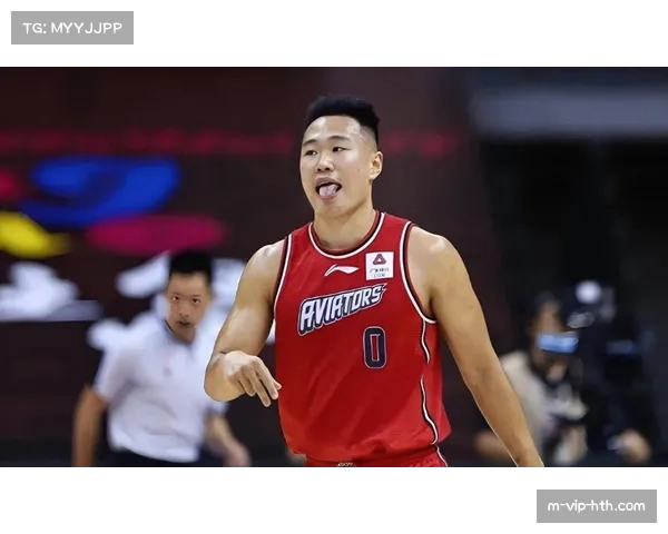 贺希宁王浩然成长曲线，深圳12连胜期间场均净胜12.3分战术体系